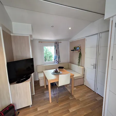 Sejour Normandie - Mobilhome Confort 2ch-5p Avec Tv - Wifi Dans L'eure - 328 مكان تخييم Ivry-la-Bataille
